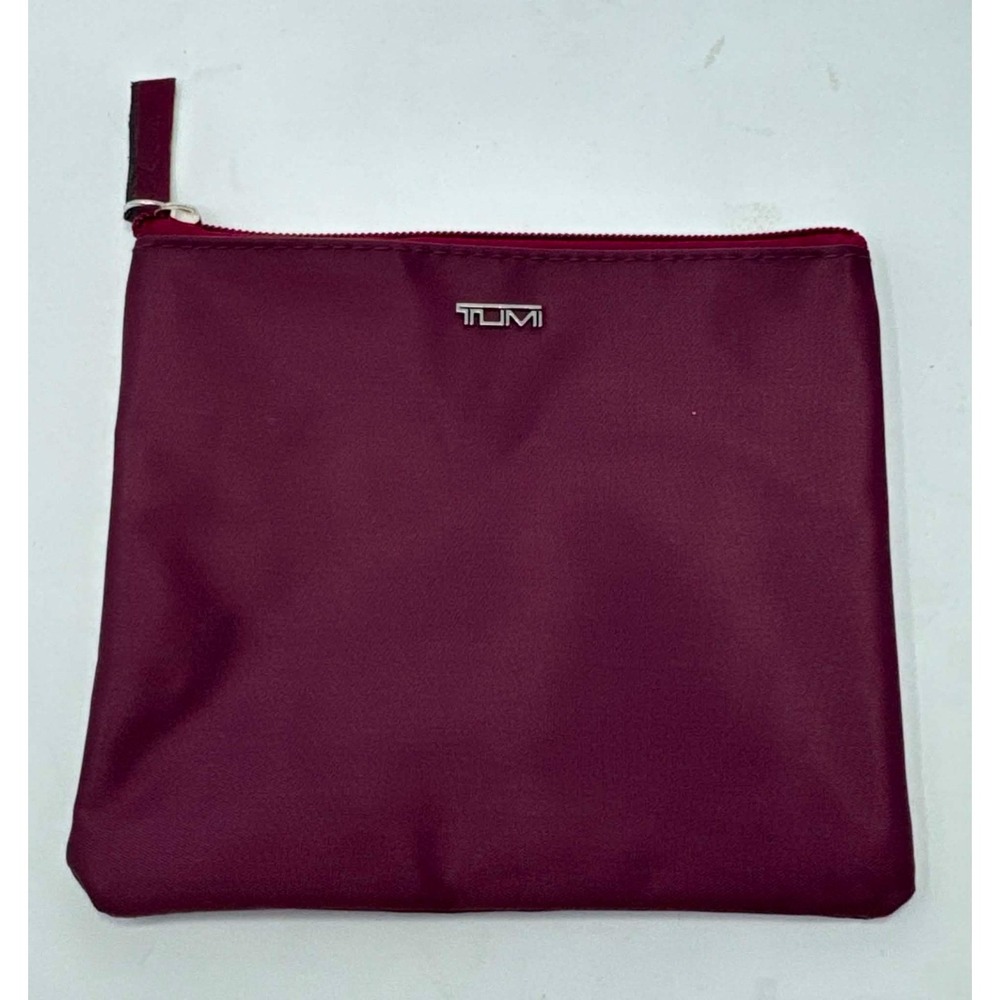 TUMI for Delta Airlines Burgundy Travel Amenity Kit Pouch Cosmetic Bag 6.5" Luxe